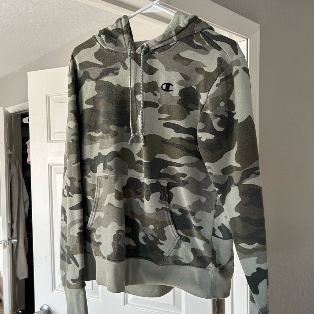Champion Sweatshirt